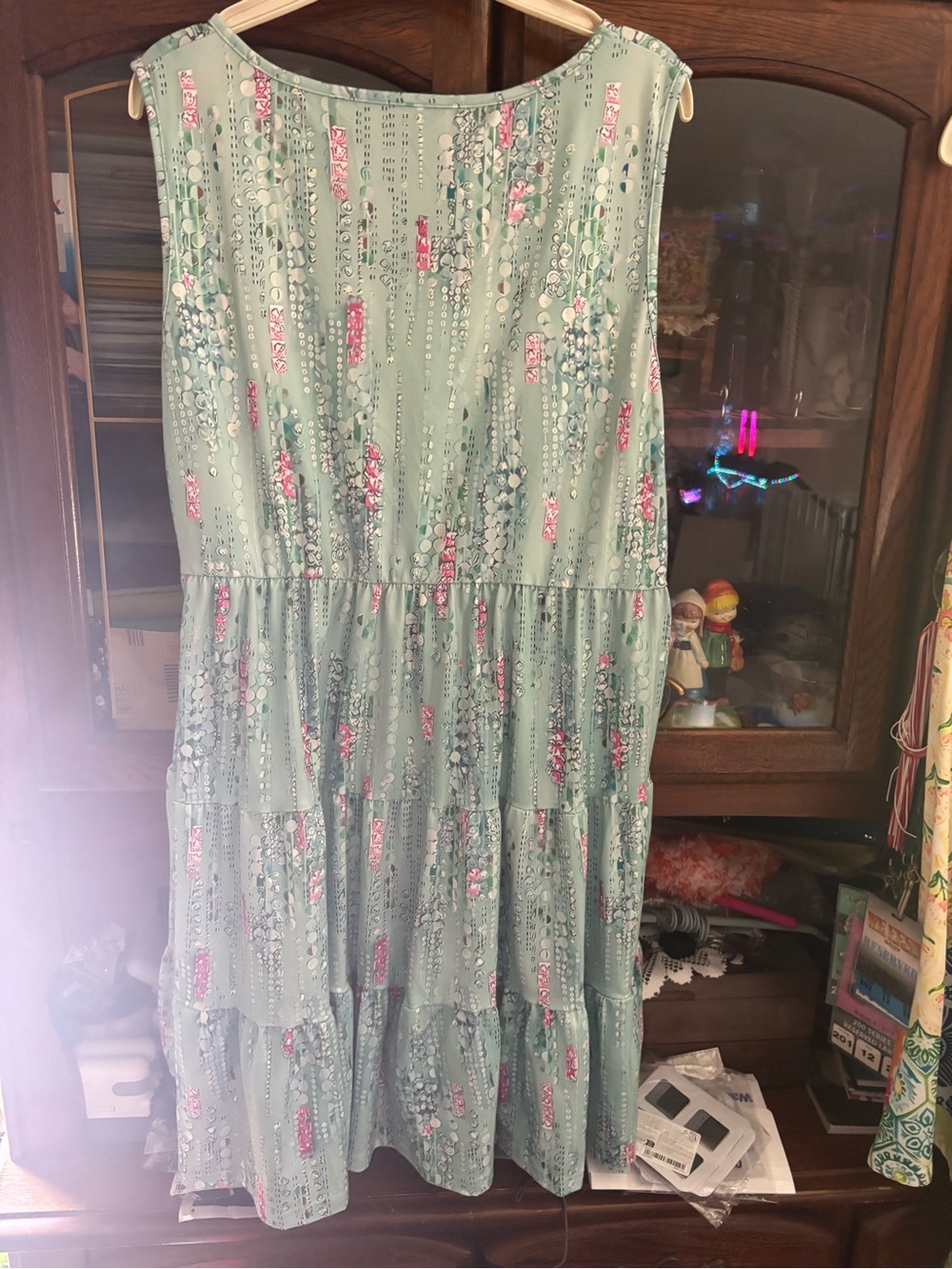 Sleeveless Mint Green Tiered Floral Midi Dress - Picture 5 of 5